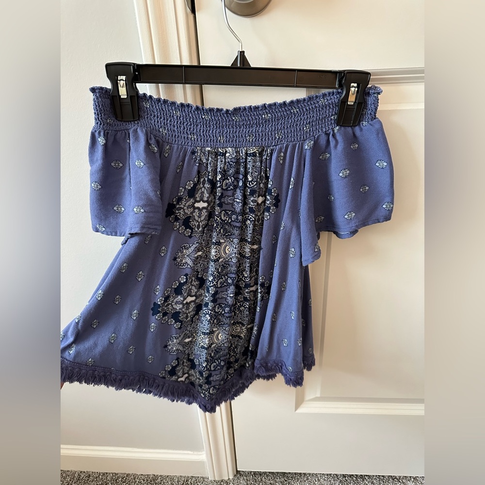 Altar’d State Off the Shoulder Top Size S